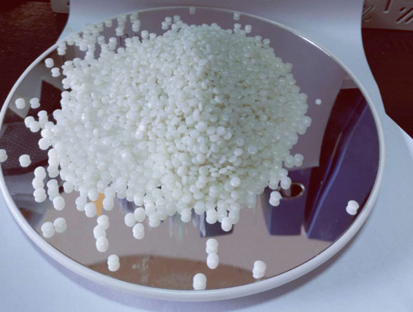 连云港透明HDPE再生塑料颗粒