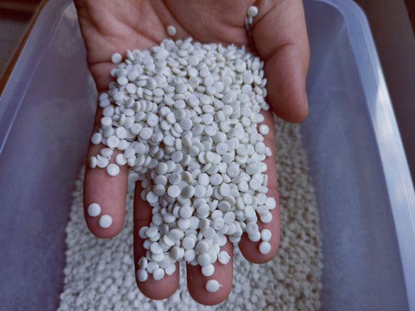 连云港白色高密度聚乙烯HDPE再生颗粒