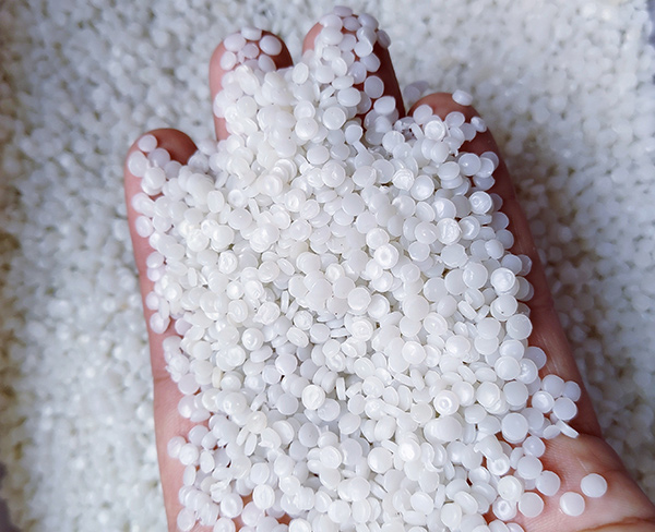 连云港中空吹塑桶HDPE专用颗粒